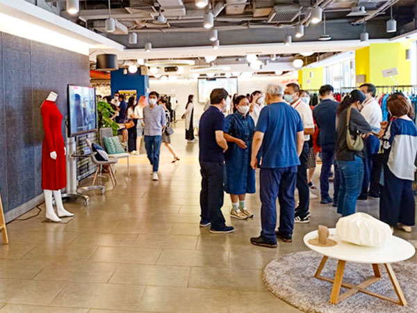 再現した展示は2日間で約360人が来場した=6月16日、香港・茘枝角(NNA撮影)