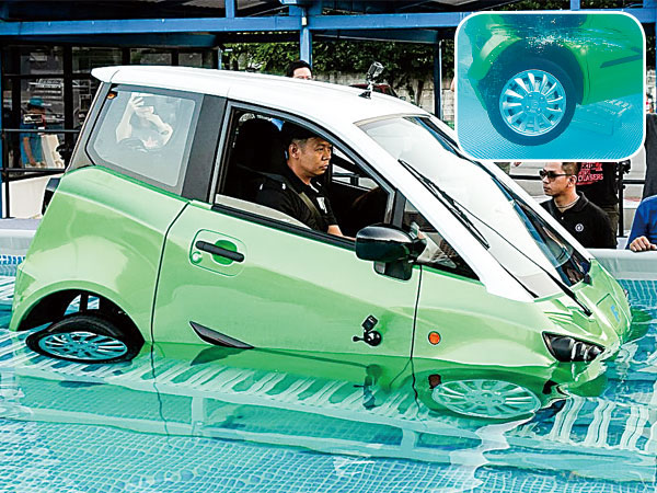タイで行われた小型EV「FOMM ONE」のデモンストレーション(FOMM提供)
