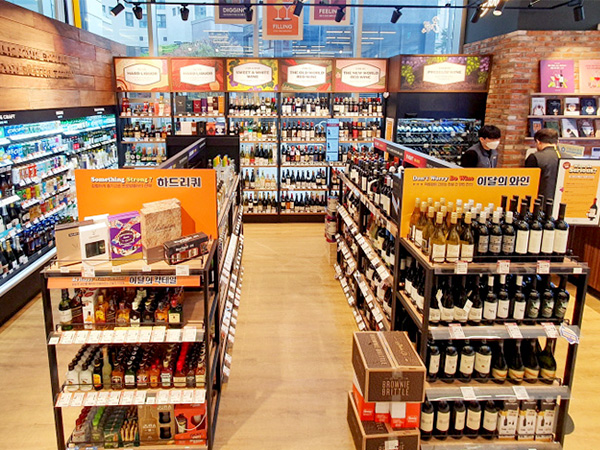 4月に開業した1号店(Eマート24提供)